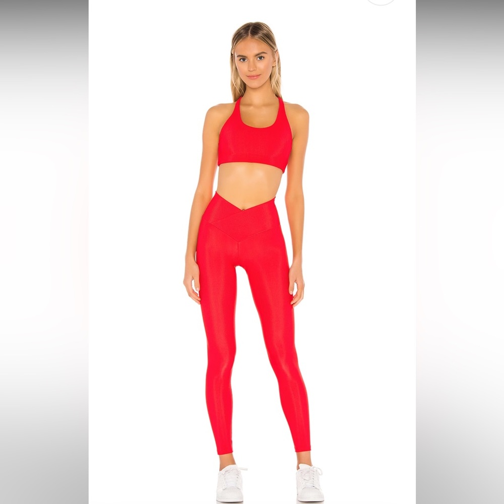 Beach Riot red set!